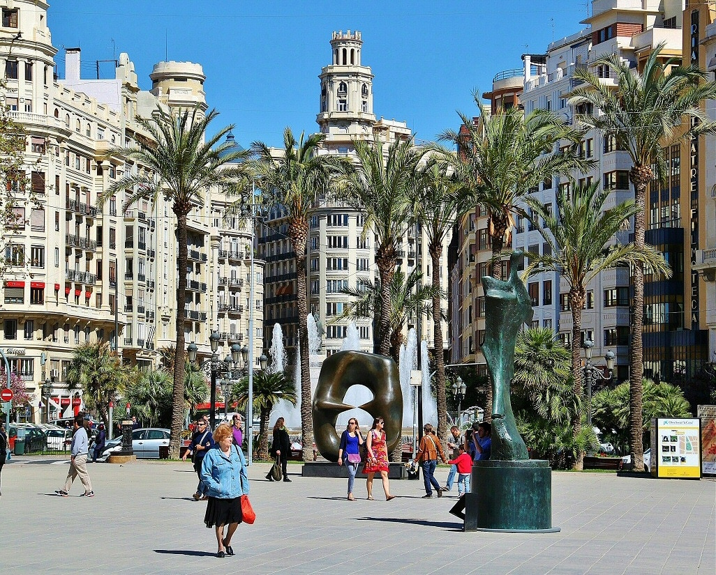 Plaza del Ayuntamiento en Valencia l